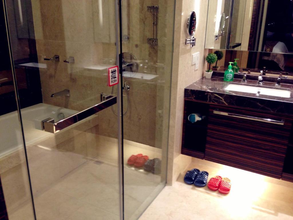 Checkinn International Apartment Гуанджоу Стая снимка